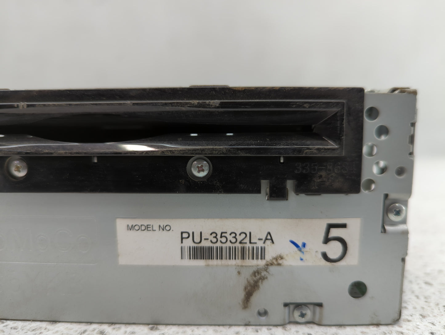 2013 Ford Explorer Radio AM FM Cd Player Receiver Replacement P/N:DB5T-19C107-BC Fits OEM Used Auto Parts - Oemusedautoparts