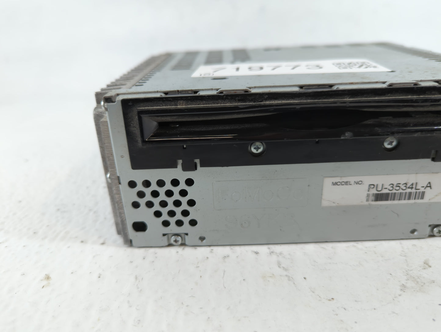 2013-2013 Ford Explorer Am Fm Cd Player Radio Receiver - Oemusedautoparts1.com