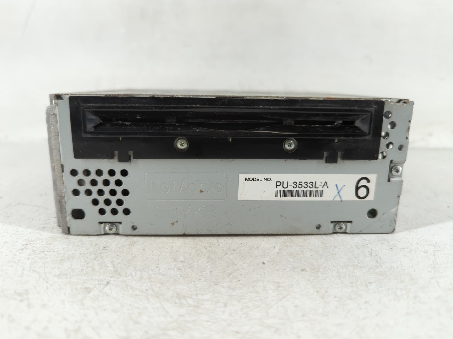 2013-2013 Ford Explorer Am Fm Cd Player Radio Receiver - Oemusedautoparts1.com