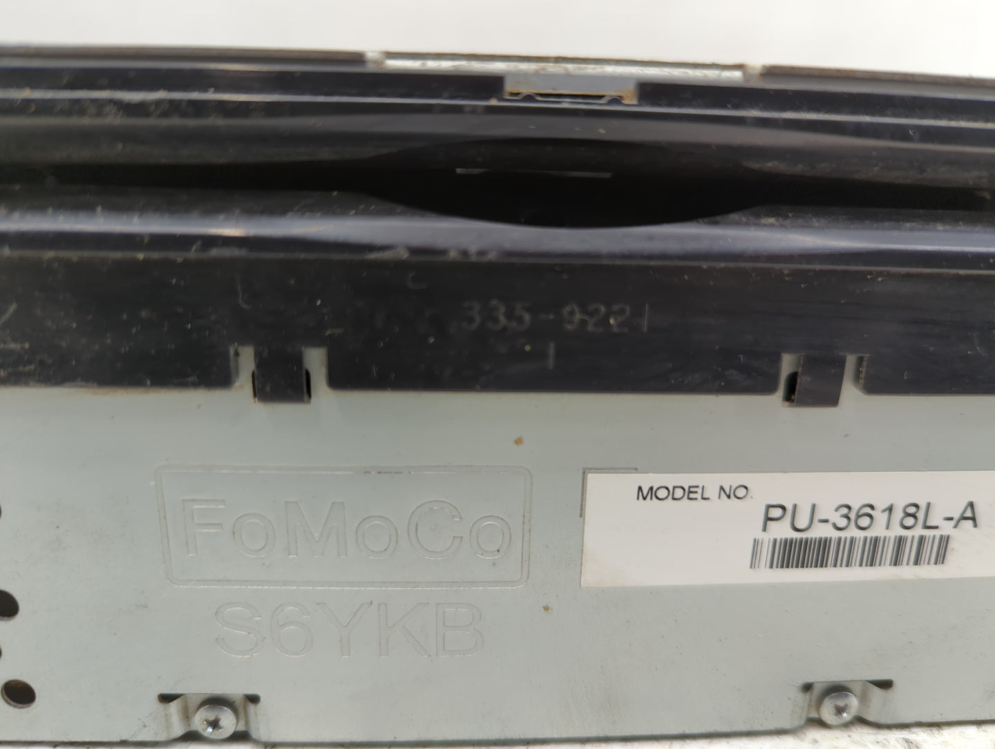 2013-2013 Ford Explorer Am Fm Cd Player Radio Receiver - Oemusedautoparts1.com