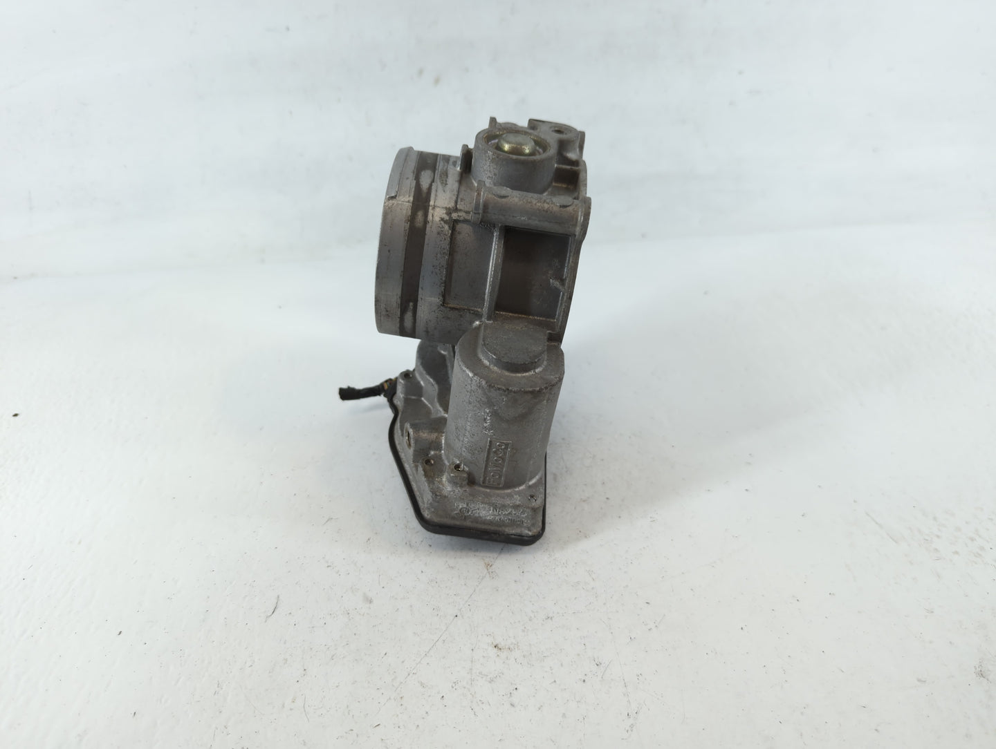 2011-2019 Ford Explorer Throttle Body P/N:AT4E-ED Fits Fits 2011 2012 2013 2014 2015 2016 2017 2018 2019 OEM Used Auto Parts