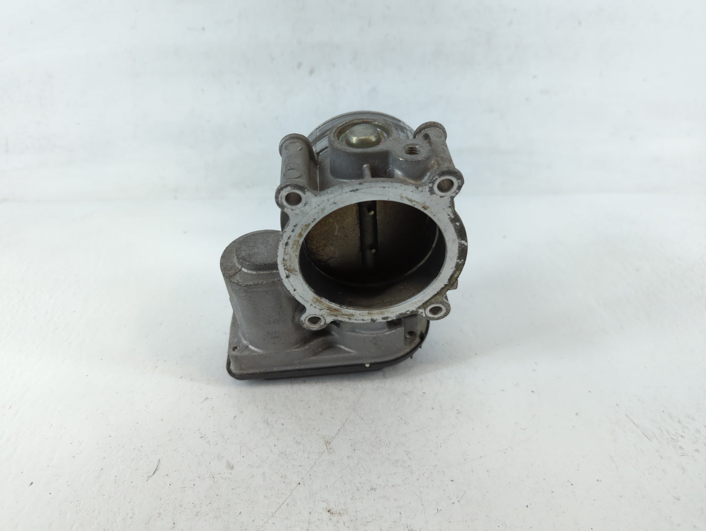 2011-2019 Ford Explorer Throttle Body P/N:AT4E-ED Fits Fits 2011 2012 2013 2014 2015 2016 2017 2018 2019 OEM Used Auto Parts