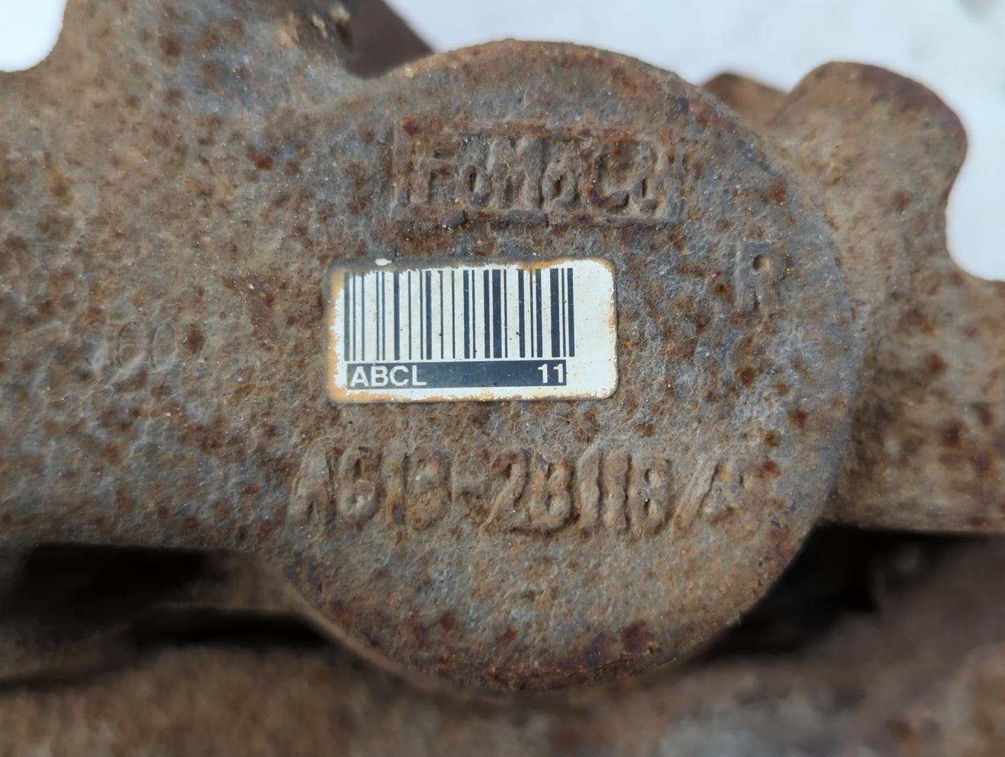 2013-2019 Ford Explorer Front Driver Left Brake Caliper - Oemusedautoparts1.com