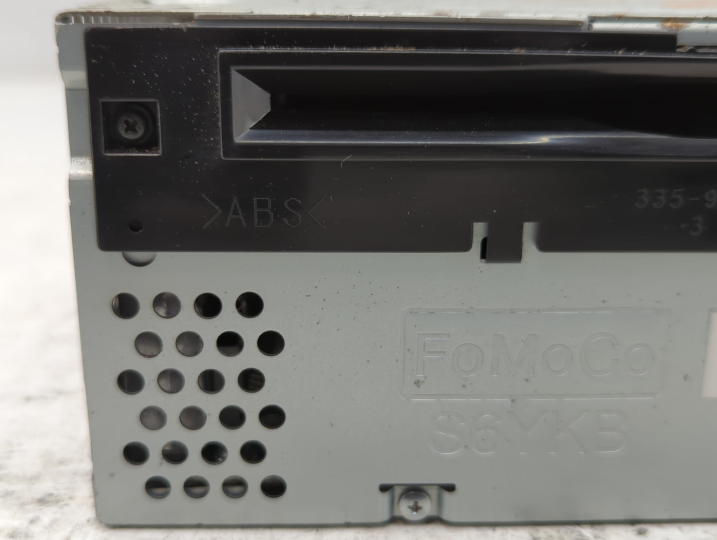 2013 Ford Explorer Radio AM FM Cd Player Receiver Replacement P/N:DB5T19C107FD Fits OEM Used Auto Parts - Oemusedautoparts1.