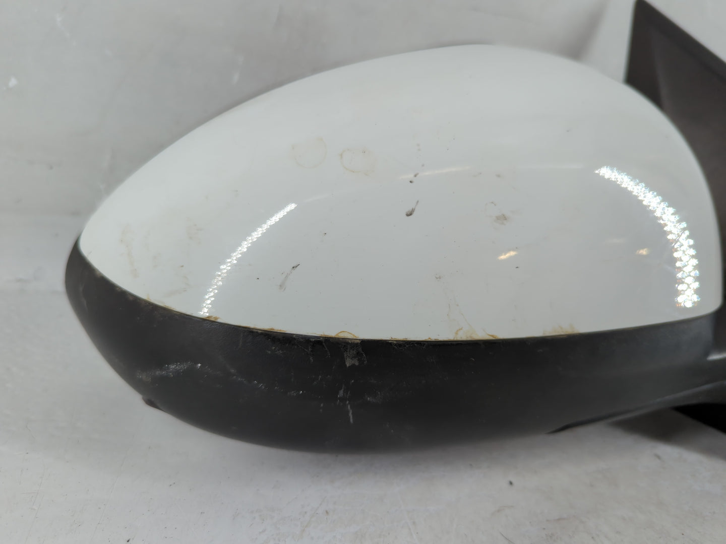 2011-2015 Ford Explorer Passenger Side View Mirror - Right Door Mirror OEM Used - Oemusedautoparts1.com
