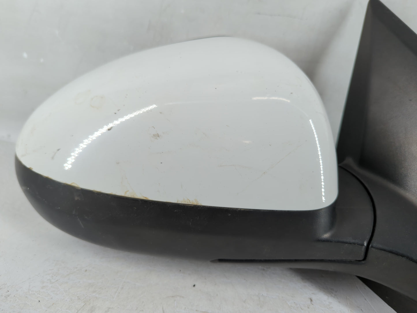 2011-2015 Ford Explorer Passenger Side View Mirror - Right Door Mirror OEM Used - Oemusedautoparts1.com