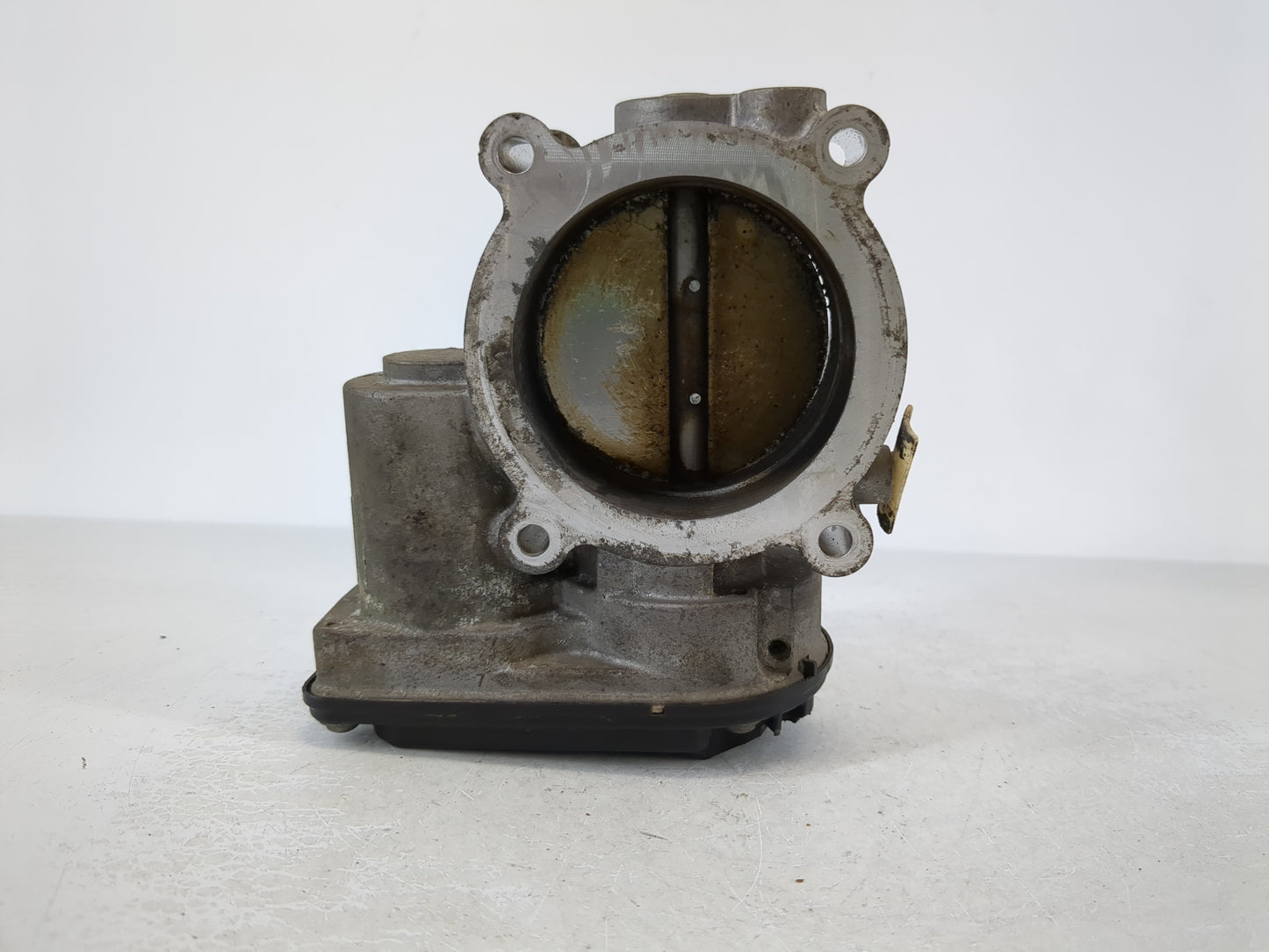 2011-2017 Ford F-150 Throttle Body P/N:AT4E-EF Fits Fits 2011 2012 2013 2014 2015 2016 2017 2018 2019 OEM Used Auto Parts - 