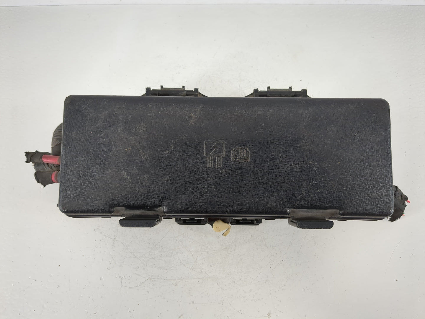 2011-2014 Ford F-150 Fusebox Fuse Box Panel Relay Module P/N:DL3T-12A581BAG Fits Fits 2011 2012 2013 2014 OEM Used Auto Part