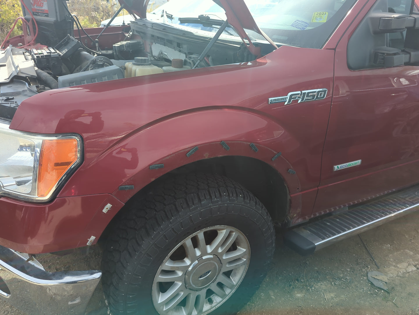 2009-2014 Ford F-150 Driver Fender 1227184 - Oemusedautoparts1.com
