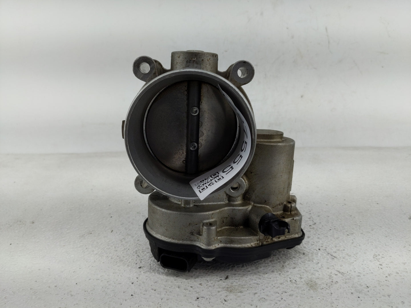 2011-2016 Ford F-150 Throttle Body P/N:BL3E-AA Fits Fits 2011 2012 2013 2014 2015 2016 2017 2018 2019 OEM Used Auto Parts - 