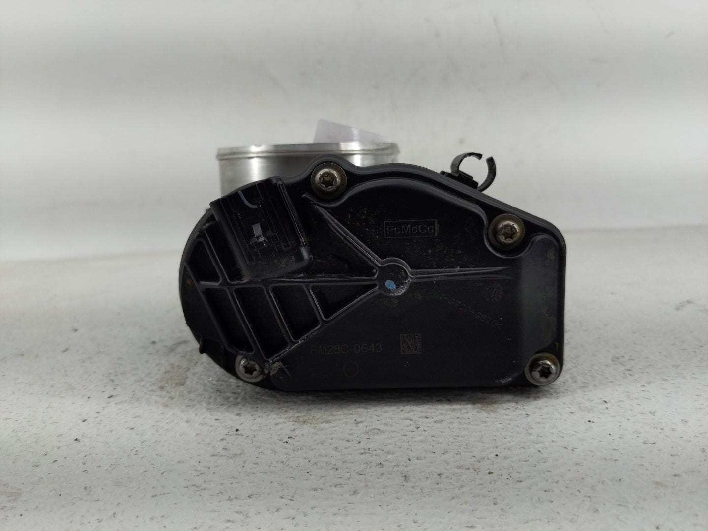 2011-2016 Ford F-150 Throttle Body P/N:BL3E-AA Fits Fits 2011 2012 2013 2014 2015 2016 2017 2018 2019 OEM Used Auto Parts - 