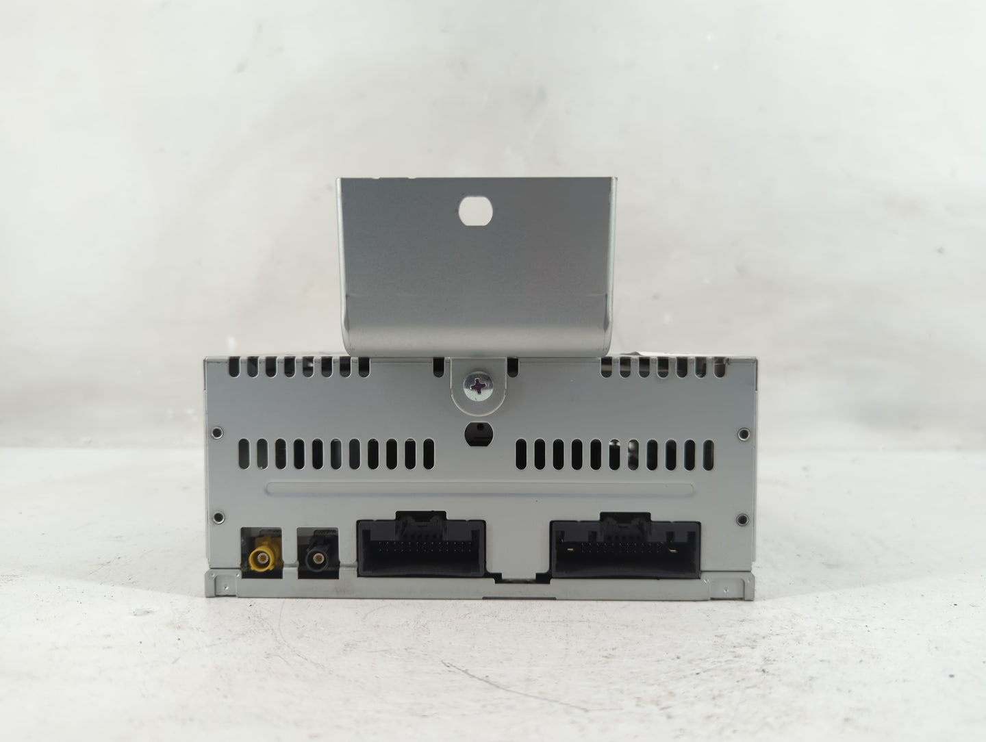 2013 Ford F-150 Radio AM FM Cd Player Receiver Replacement Fits OEM Used Auto Parts - Oemusedautoparts1.com