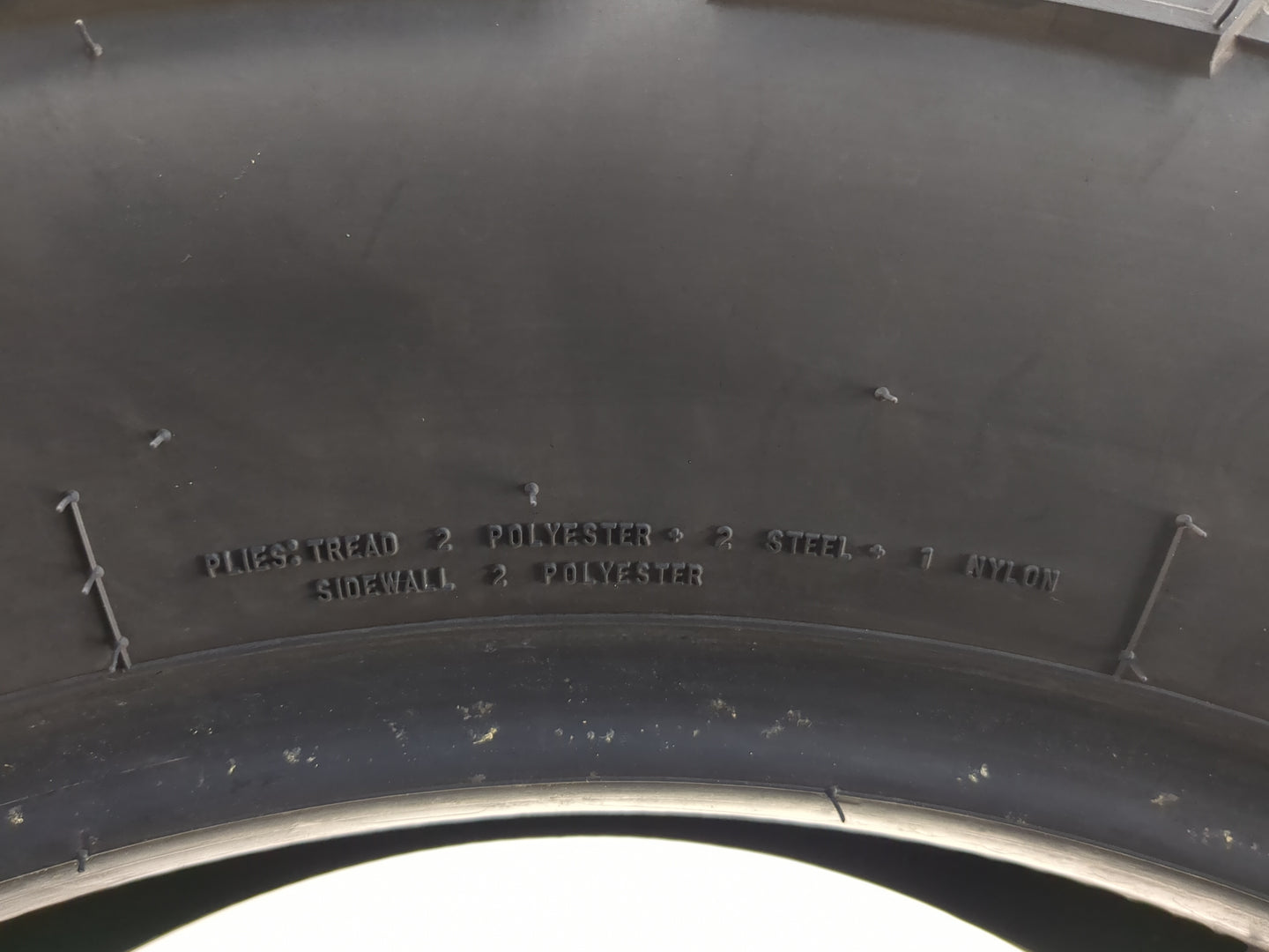 Used Tire LT275/65R15 FIRESTONE DESTINATION X/T 123/120S - Tread Depth 12/32 - Oemusedautoparts1.com