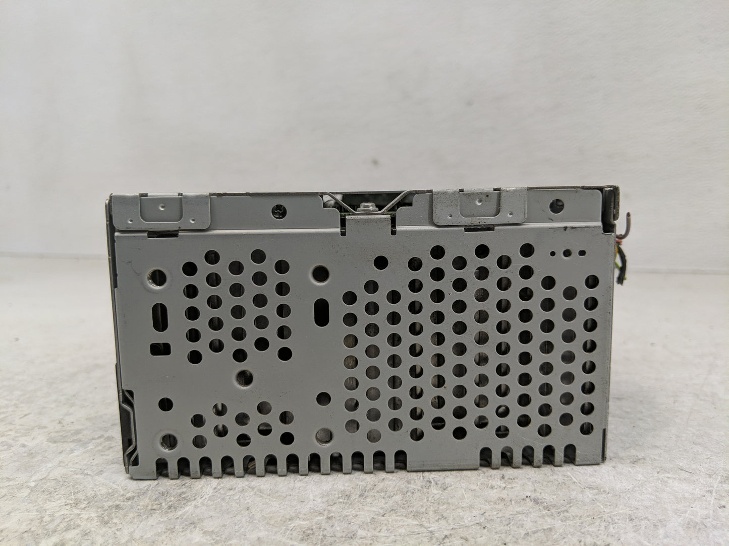 2013 Ford F-150 Radio AM FM Cd Player Receiver Replacement P/N:DL3T-19C107-CH Fits OEM Used Auto Parts - Oemusedautoparts1.c