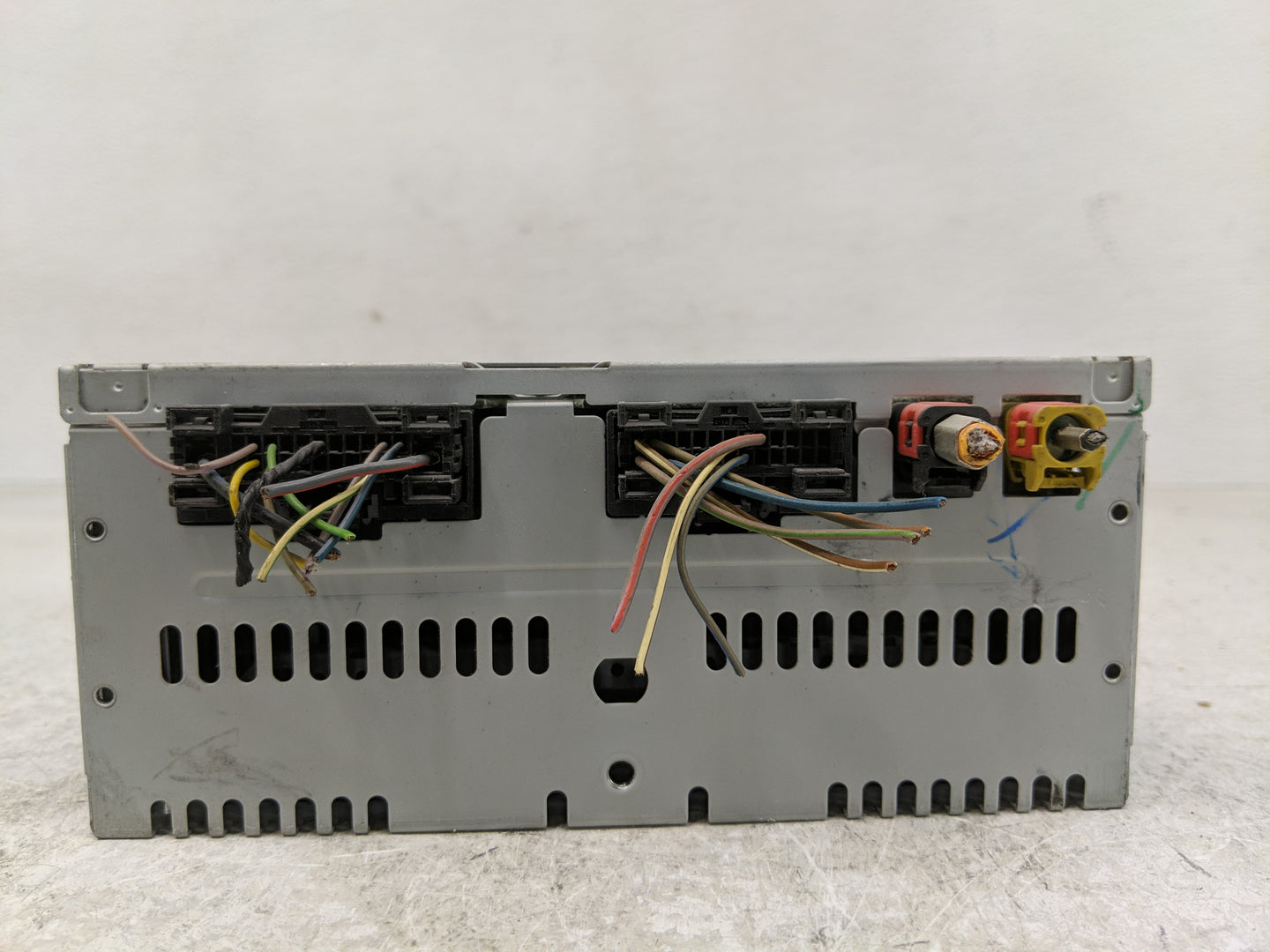 2013 Ford F-150 Radio AM FM Cd Player Receiver Replacement P/N:DL3T-19C107-CH Fits OEM Used Auto Parts - Oemusedautoparts1.c