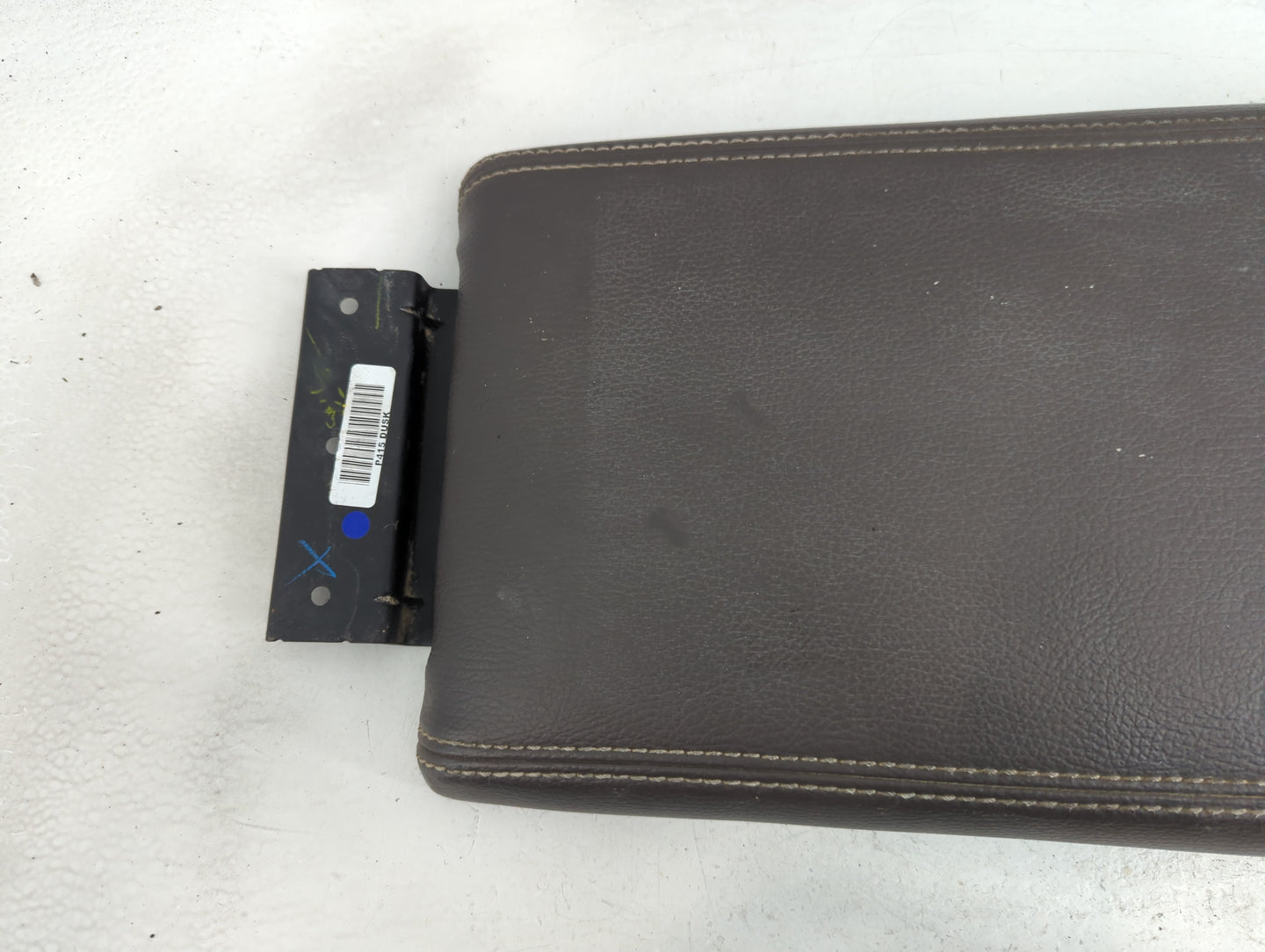 2013 Ford F-150 Center Console Armrest Cover Lid Fits OEM Used Auto Parts - Oemusedautoparts1.com
