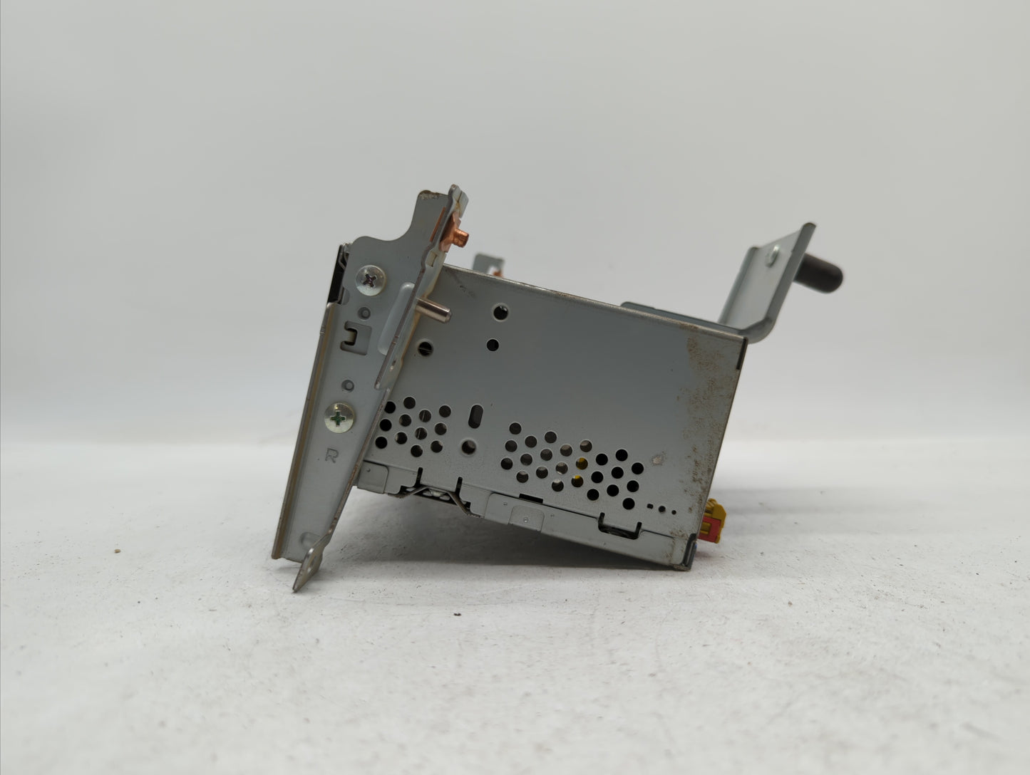 2013 Ford F-150 Radio AM FM Cd Player Receiver Replacement P/N:DL3T-19C107-BH Fits OEM Used Auto Parts - Oemusedautoparts1.c