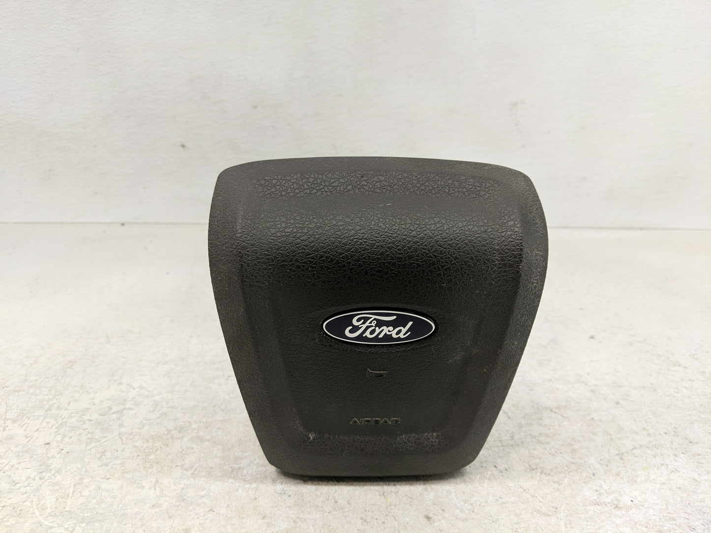 2009-2014 Ford F-150 Air Bag Driver Left Steering Wheel Mounted Fits Fits 2009 2010 2011 2012 2013 2014 OEM Used Auto Parts 