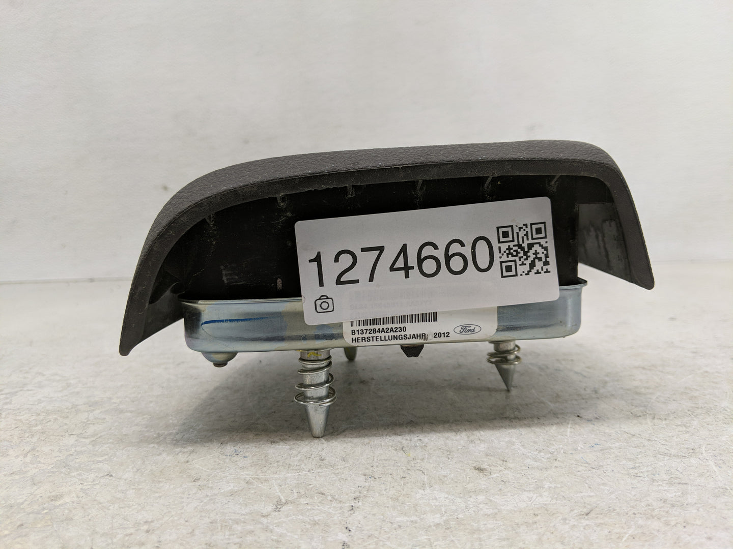 2009-2014 Ford F-150 Air Bag Driver Left Steering Wheel Mounted Fits Fits 2009 2010 2011 2012 2013 2014 OEM Used Auto Parts 