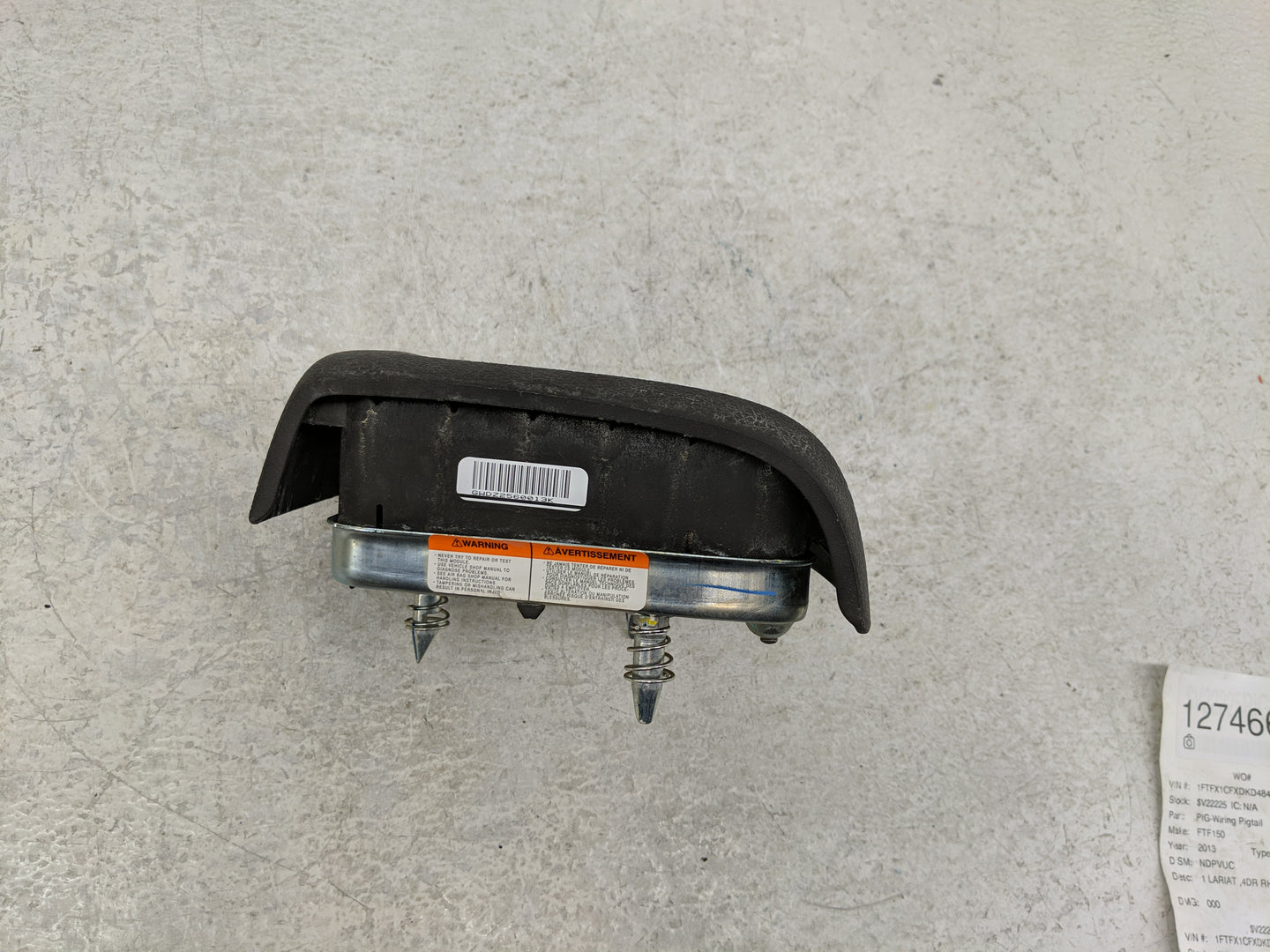 2009-2014 Ford F-150 Air Bag Driver Left Steering Wheel Mounted Fits Fits 2009 2010 2011 2012 2013 2014 OEM Used Auto Parts 