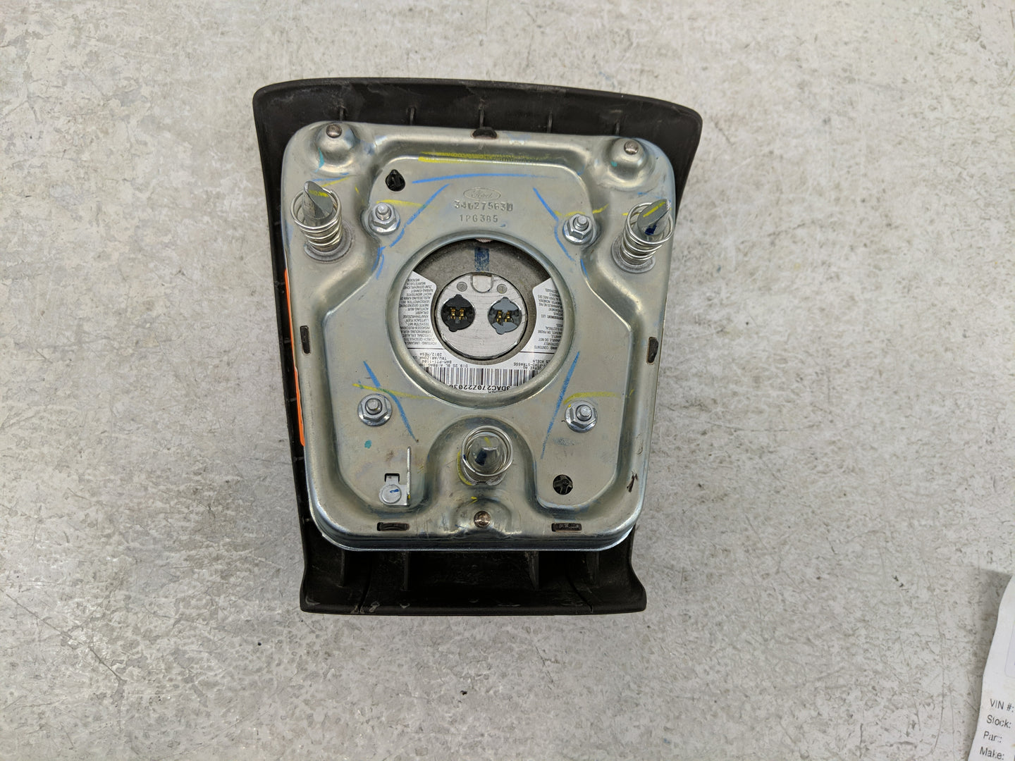 2009-2014 Ford F-150 Air Bag Driver Left Steering Wheel Mounted Fits Fits 2009 2010 2011 2012 2013 2014 OEM Used Auto Parts 