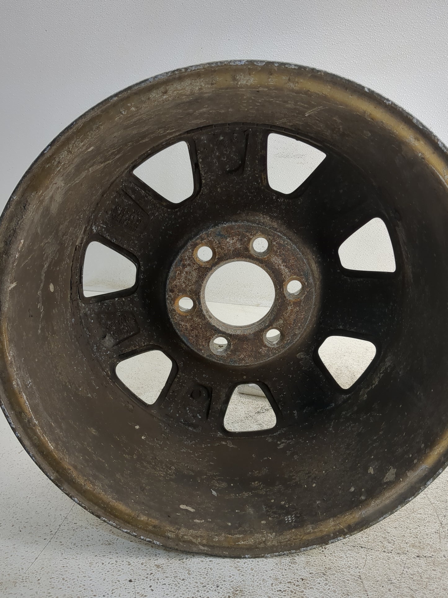 2013-2014 Ford F-150 Oem Wheel Rim 1275583 - Oemusedautoparts1.com