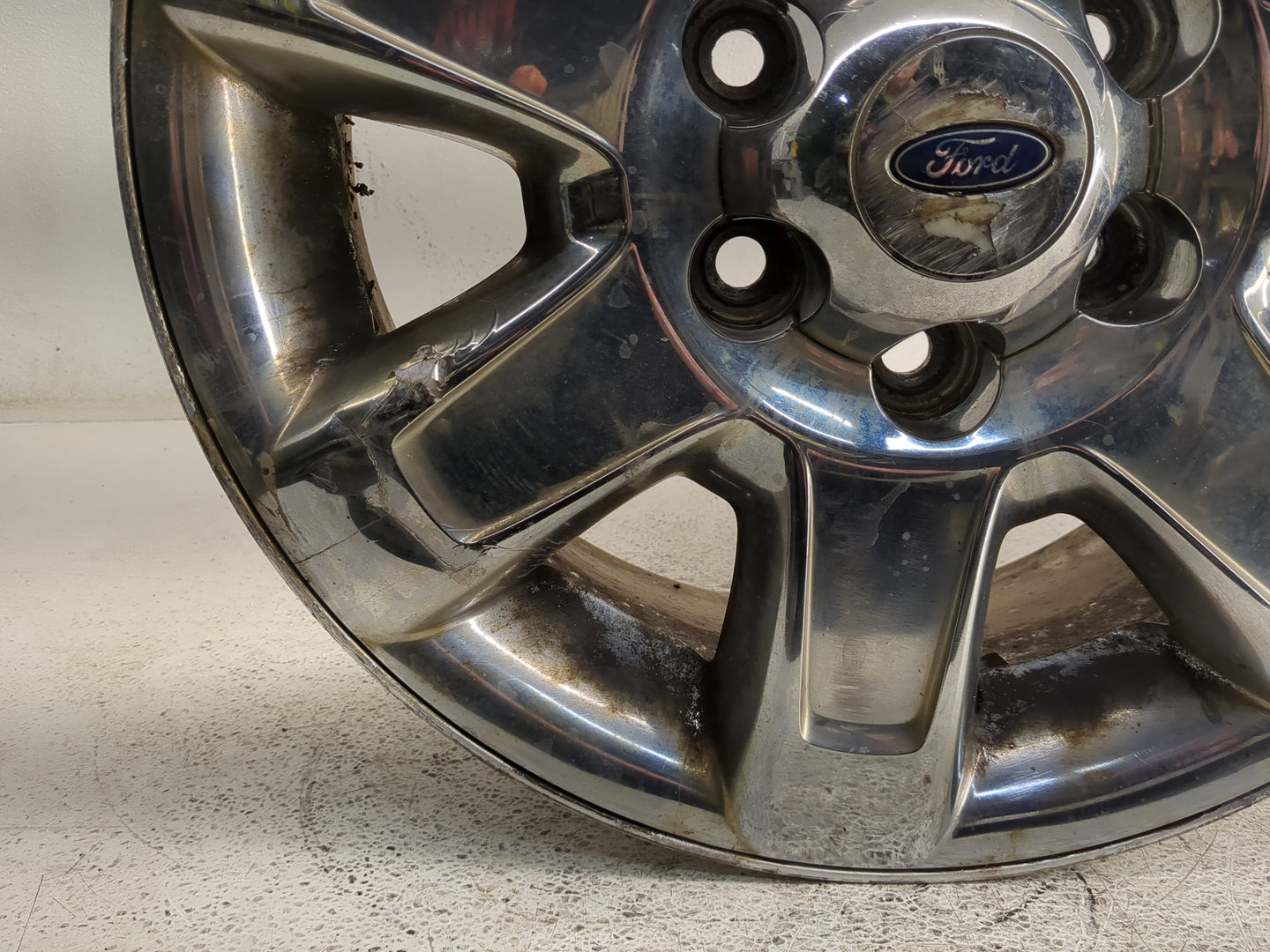 2013-2014 Ford F-150 Oem Wheel Rim 1275586 - Oemusedautoparts1.com