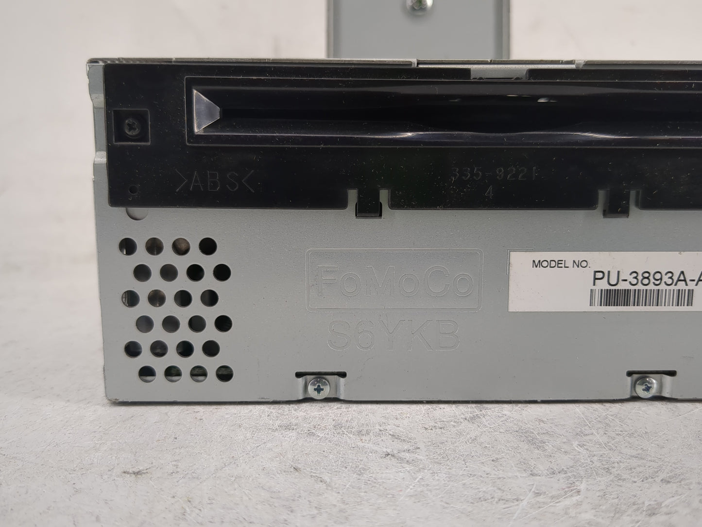2013-2014 Ford F-150 Radio AM FM Cd Player Receiver Replacement P/N:EL3T-19C107-BB Fits Fits 2013 2014 OEM Used Auto Parts -