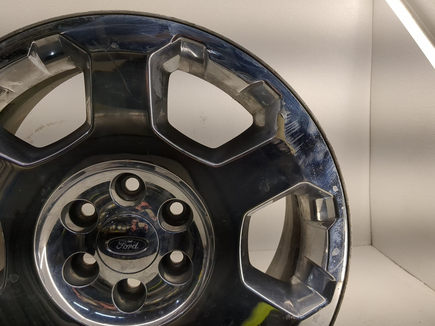 2013-2014 Ford F-150 Oem Wheel Rim - Oemusedautoparts1.com