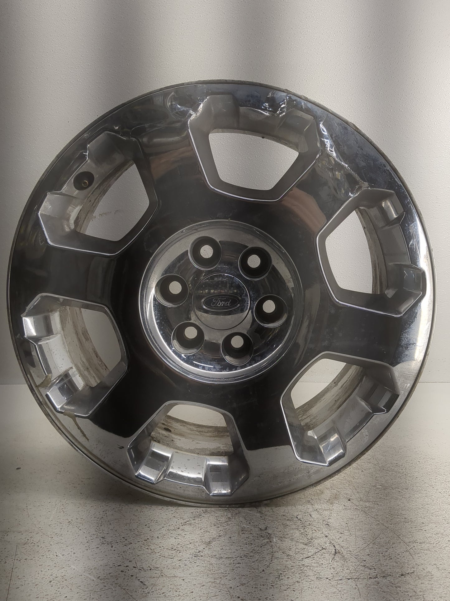 2013-2014 Ford F-150 Oem Wheel Rim - Oemusedautoparts1.com