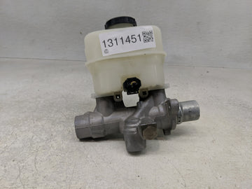 2011-2013 Ford F-150 Brake Master Cylinder - Oemusedautoparts1.com