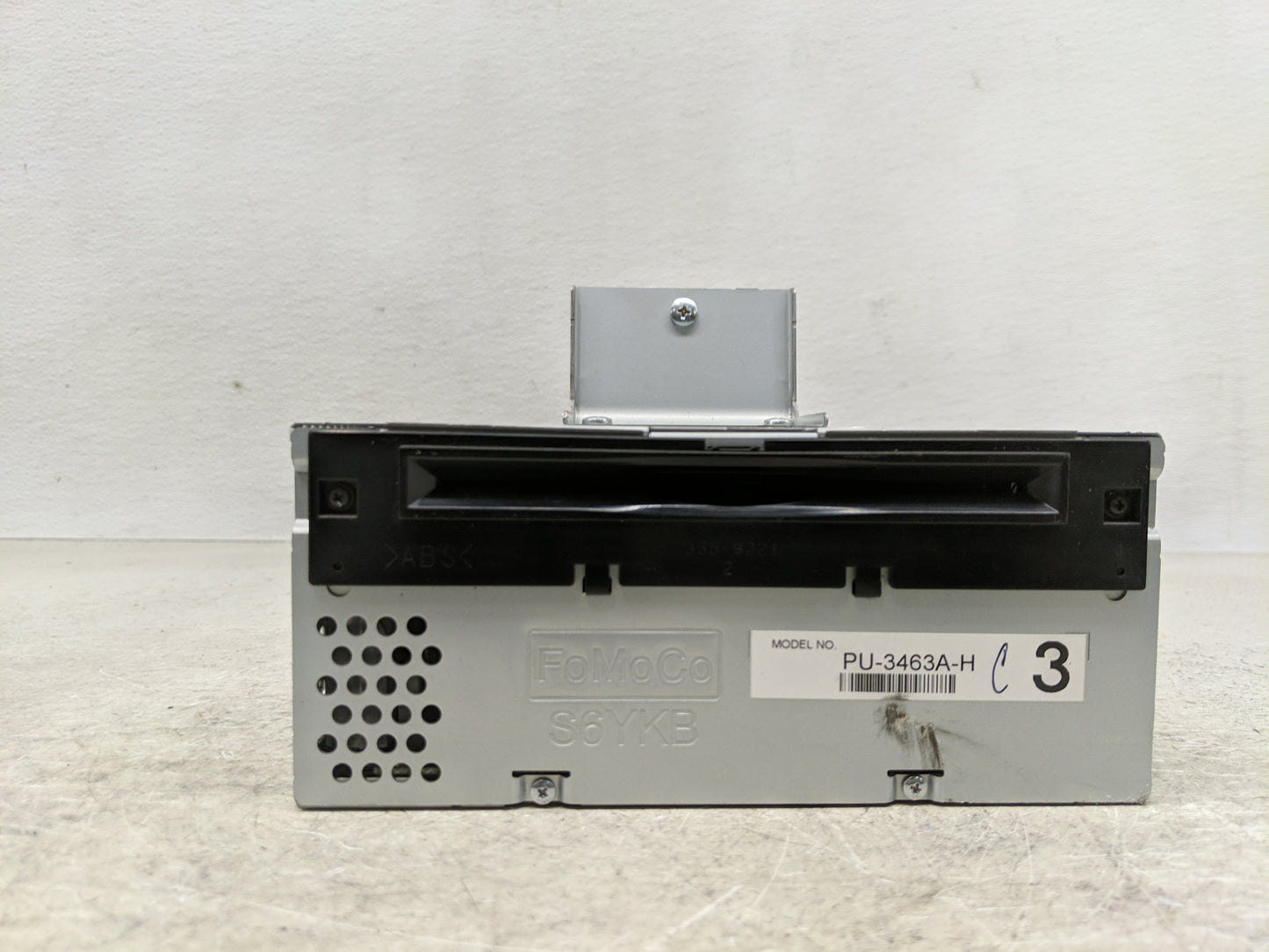 2013 Ford F-150 Radio AM FM Cd Player Receiver Replacement P/N:DL3T-19C107-CH Fits OEM Used Auto Parts - Oemusedautoparts1.c