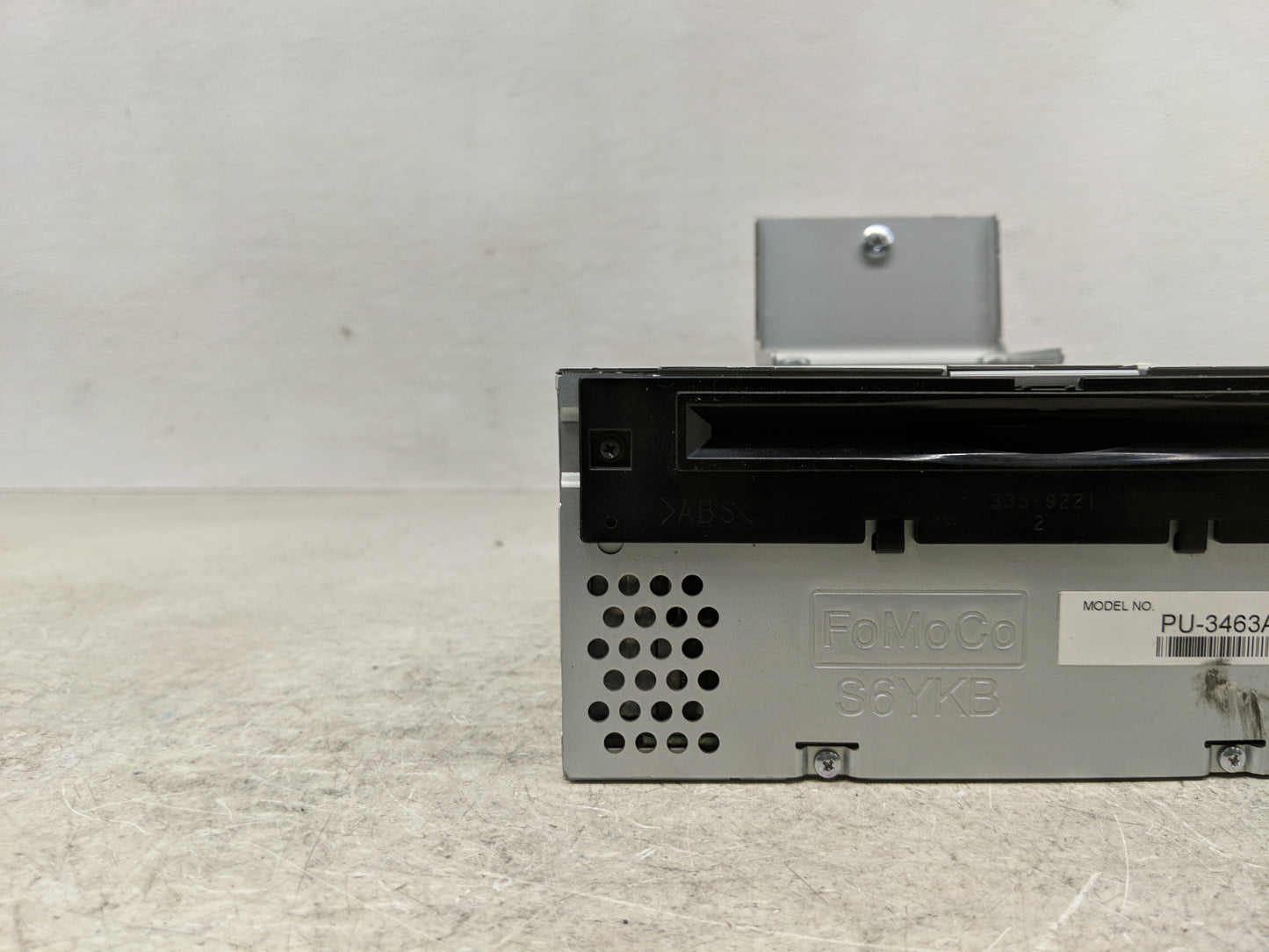 2013 Ford F-150 Radio AM FM Cd Player Receiver Replacement P/N:DL3T-19C107-CH Fits OEM Used Auto Parts - Oemusedautoparts1.c
