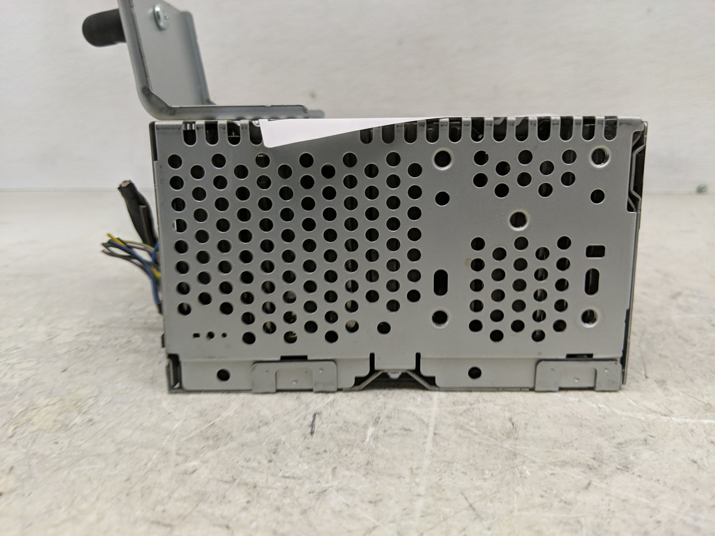 2013-2014 Ford F-150 Radio AM FM Cd Player Receiver Replacement P/N:EL3T-19C107-CB Fits Fits 2013 2014 OEM Used Auto Parts -