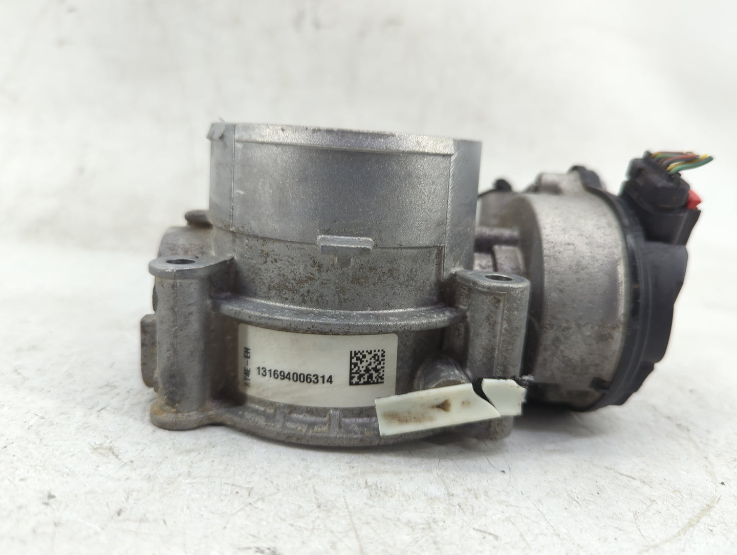 2011-2017 Ford F-150 Throttle Body Fits Fits 2011 2012 2013 2014 2015 2016 2017 2018 2019 OEM Used Auto Parts - Oemusedautop