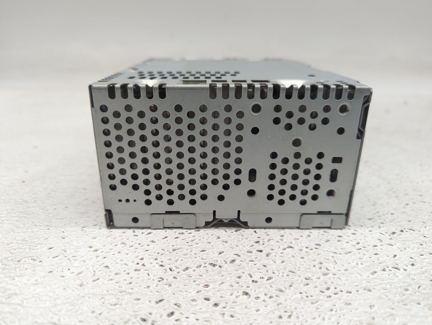 2013 Ford F-150 Radio AM FM Cd Player Receiver Replacement P/N:DL3T-19C107-CG Fits OEM Used Auto Parts - Oemusedautoparts1.c