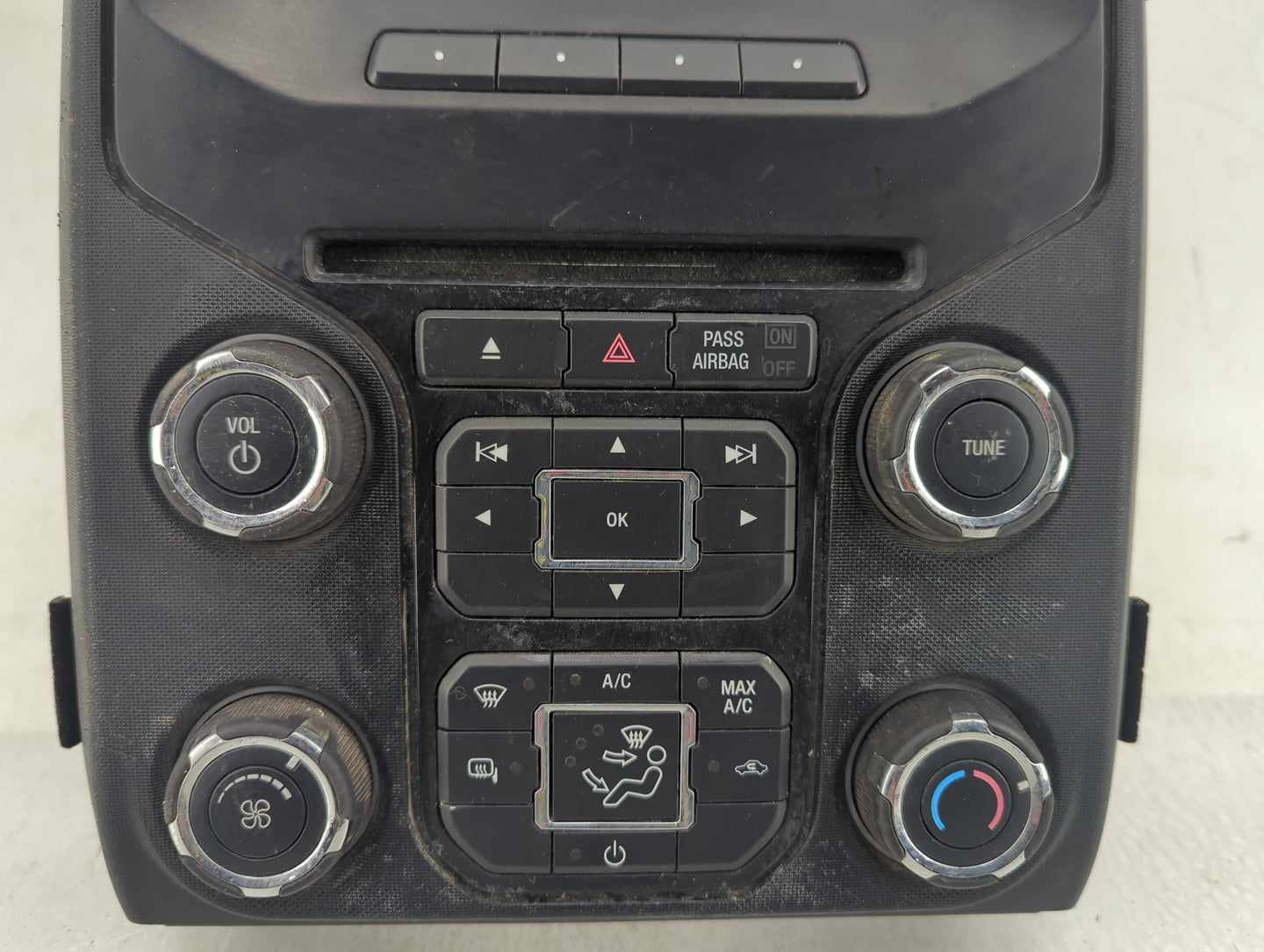 2013 Ford F-150 Radio AM FM Cd Player Receiver Replacement P/N:DL3T-18A802-CD3JA6 Fits OEM Used Auto Parts - Oemusedautopart