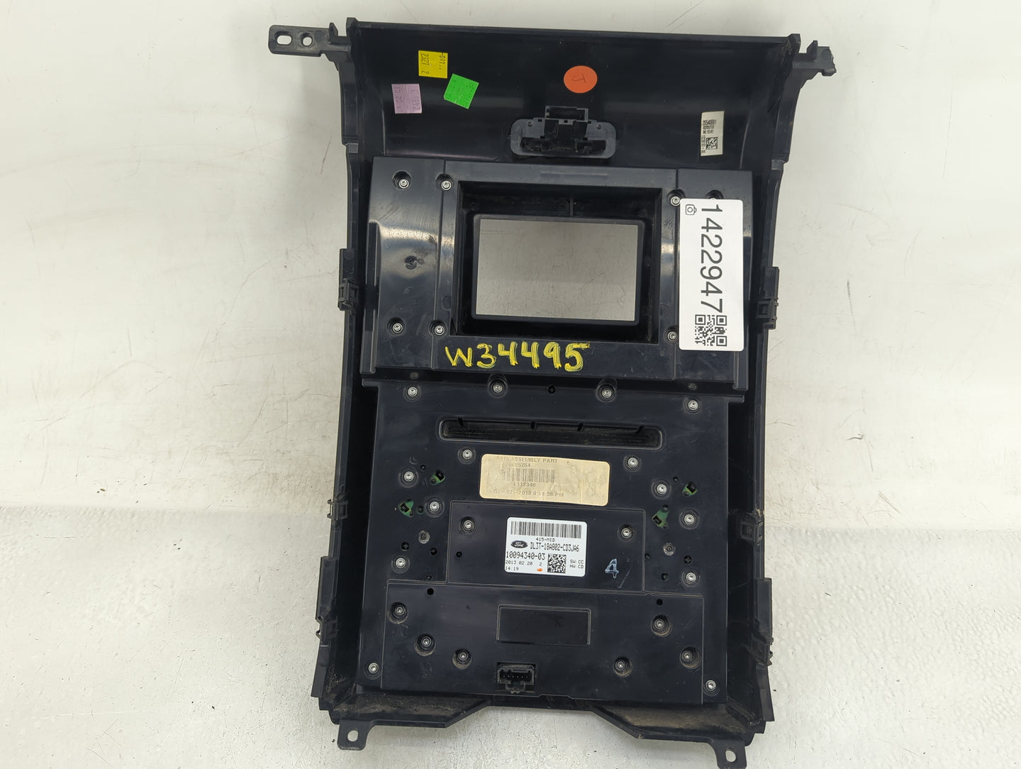 2013 Ford F-150 Radio AM FM Cd Player Receiver Replacement P/N:DL3T-18A802-CD3JA6 Fits OEM Used Auto Parts - Oemusedautopart