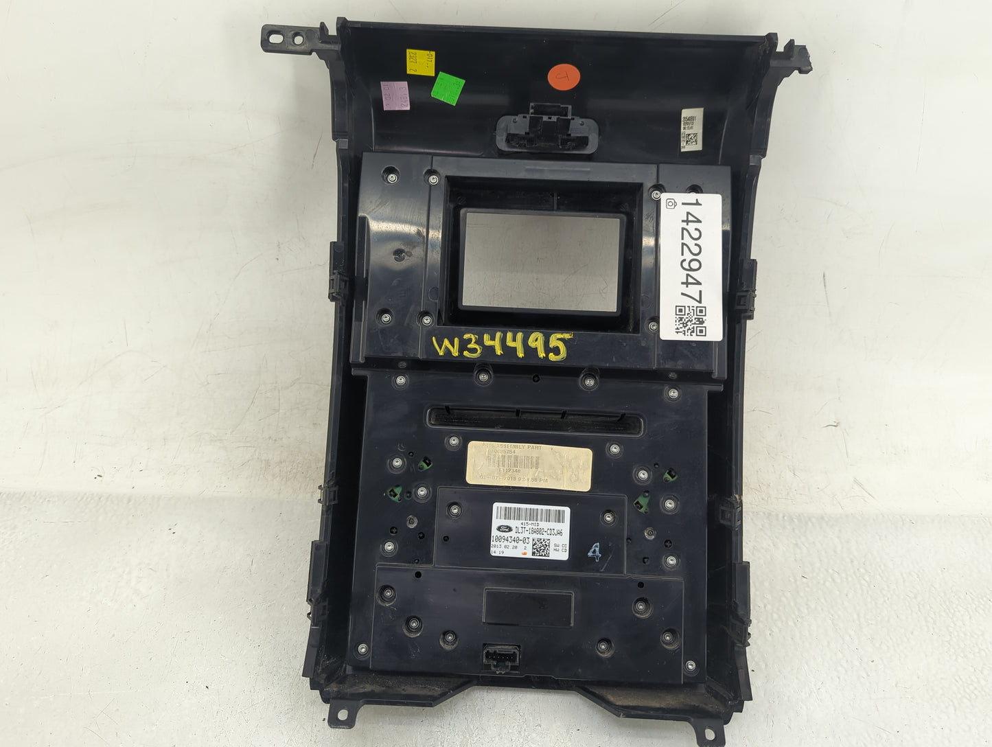 2013 Ford F-150 Radio AM FM Cd Player Receiver Replacement P/N:DL3T-18A802-CD3JA6 Fits OEM Used Auto Parts - Oemusedautopart