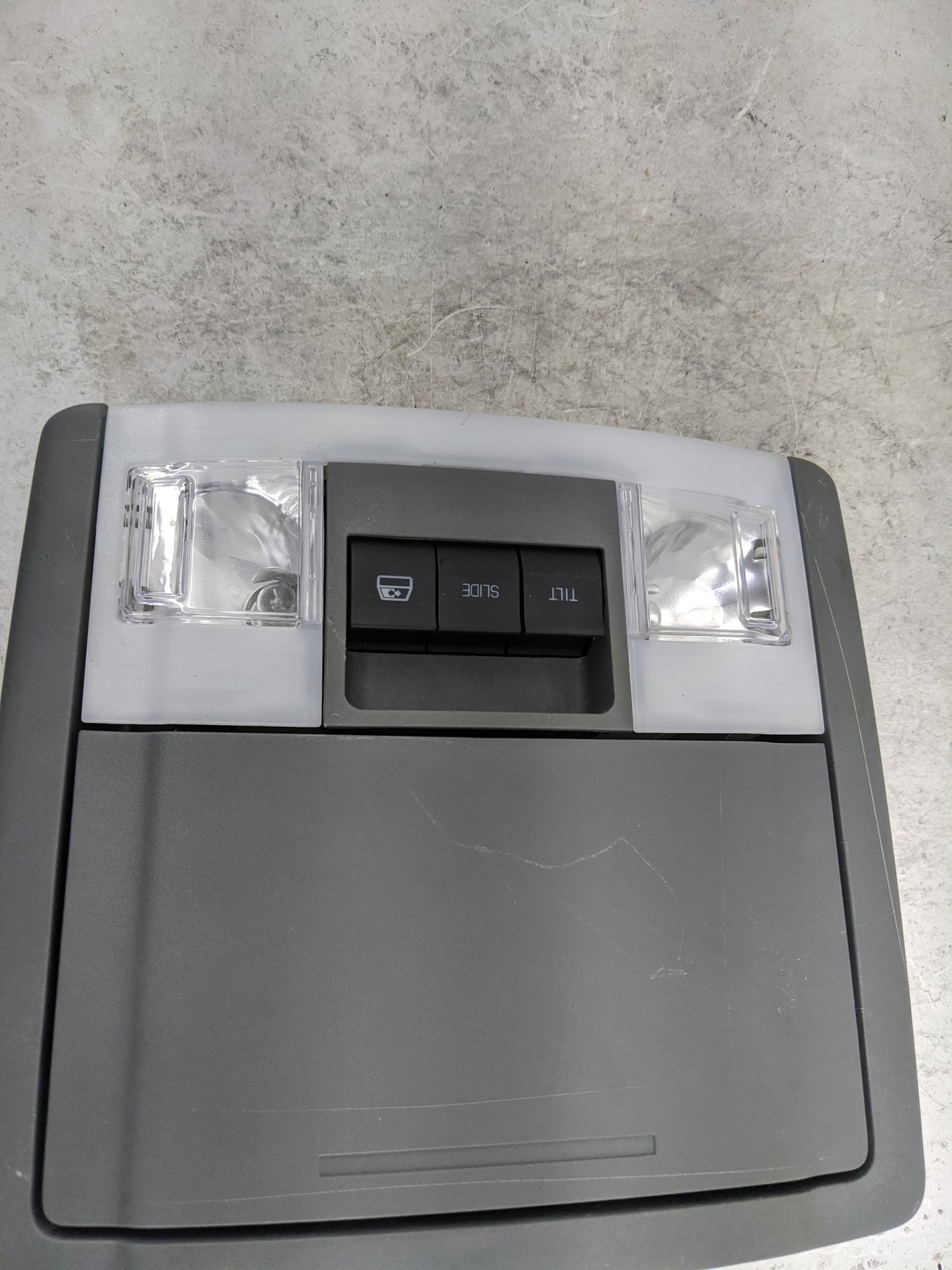 2009-2014 Ford F-150 Overhead Console W/rear Climate Control Gray - Oemusedautoparts1.com