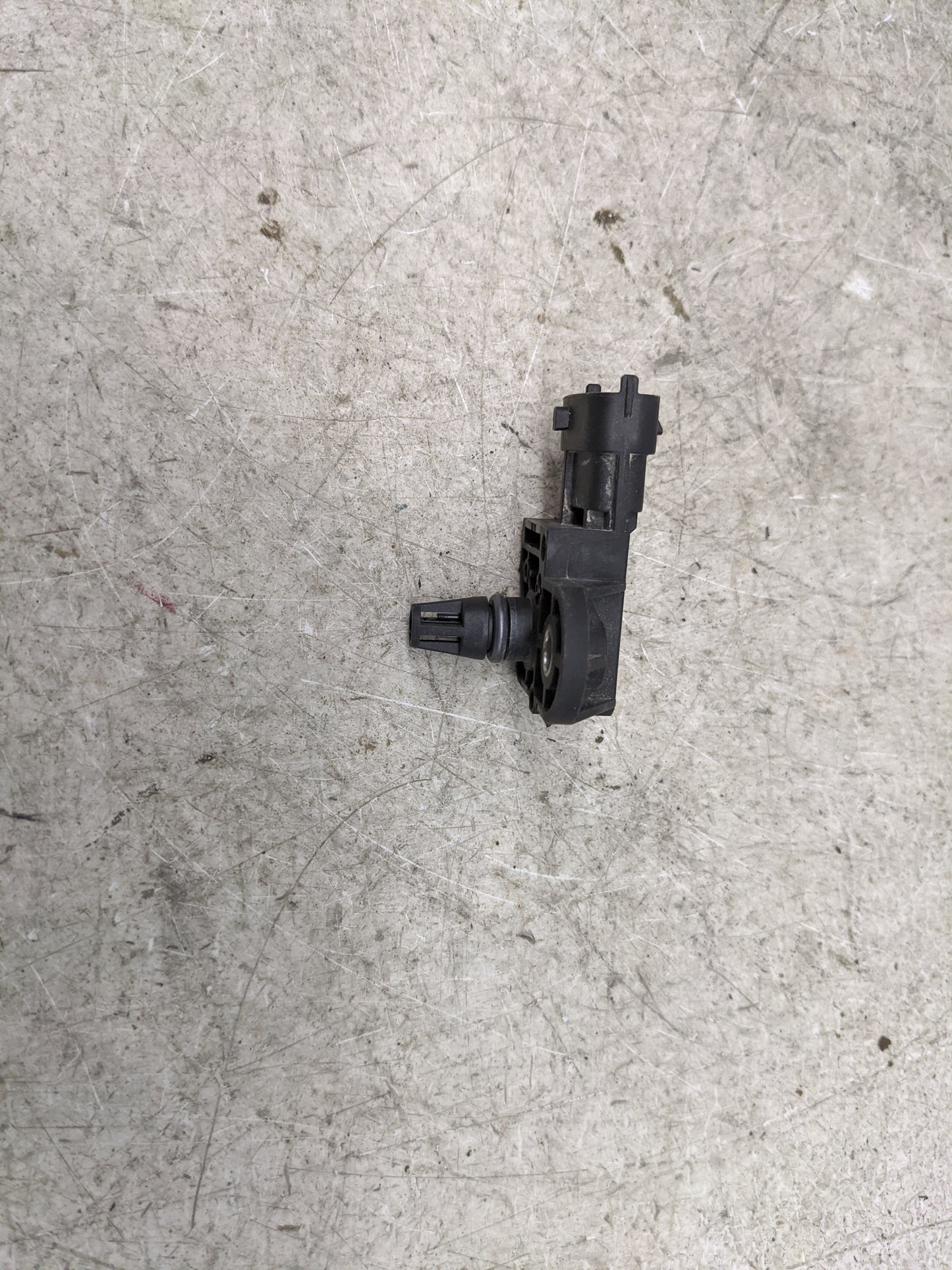2010-2020 Ford F-150 Mass Air Flow Meter Maf 1485954 - Oemusedautoparts1.com