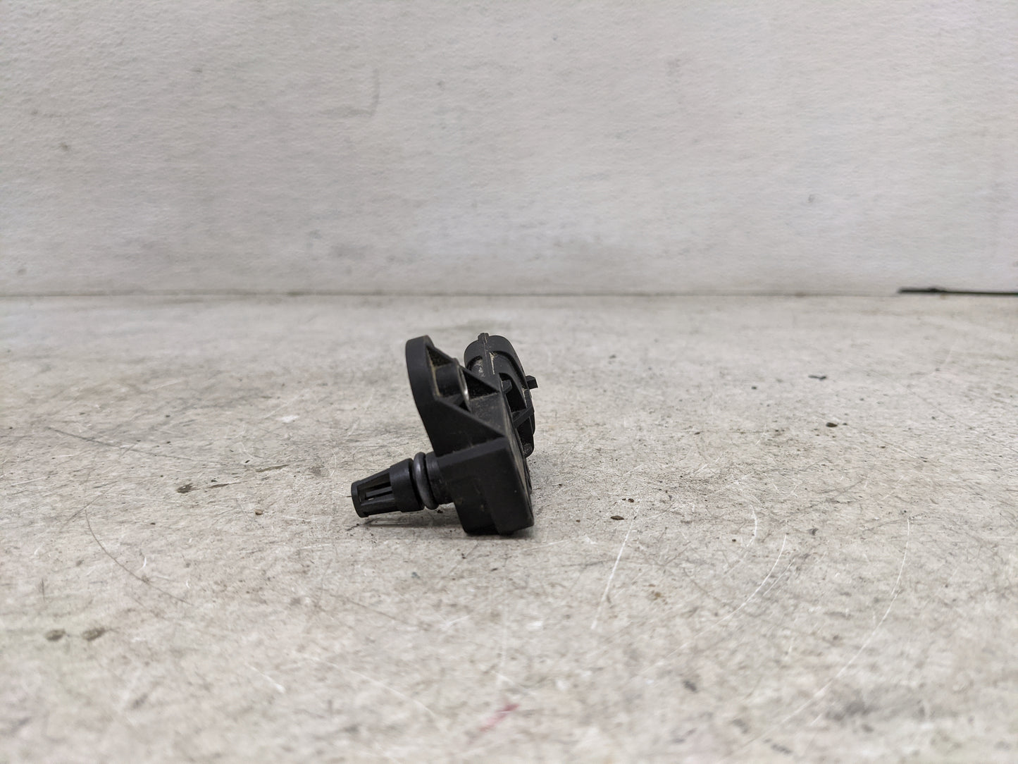 2010-2020 Ford F-150 Mass Air Flow Meter Maf 1485954 - Oemusedautoparts1.com