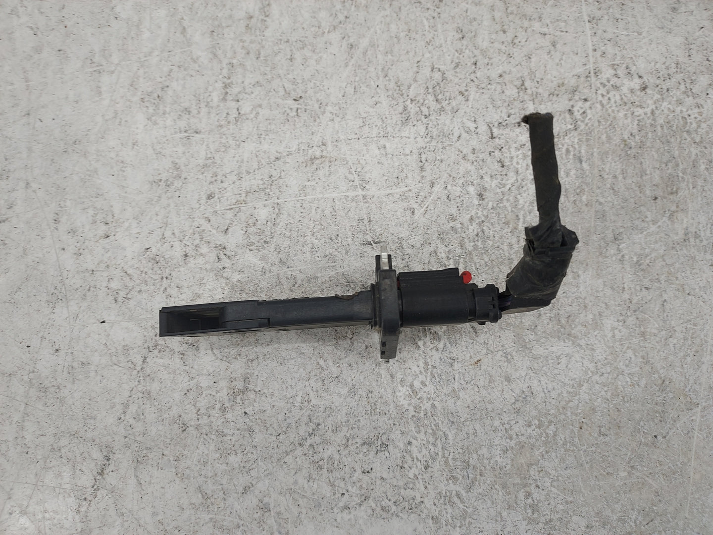2010-2020 Ford F-150 Mass Air Flow Meter Maf 1487596 - Oemusedautoparts1.com