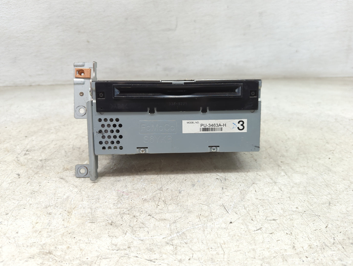 2013 Ford F-150 Radio AM FM Cd Player Receiver Replacement P/N:PU-3463A-H DL3T-19C107-CH Fits OEM Used Auto Parts - Oemuseda