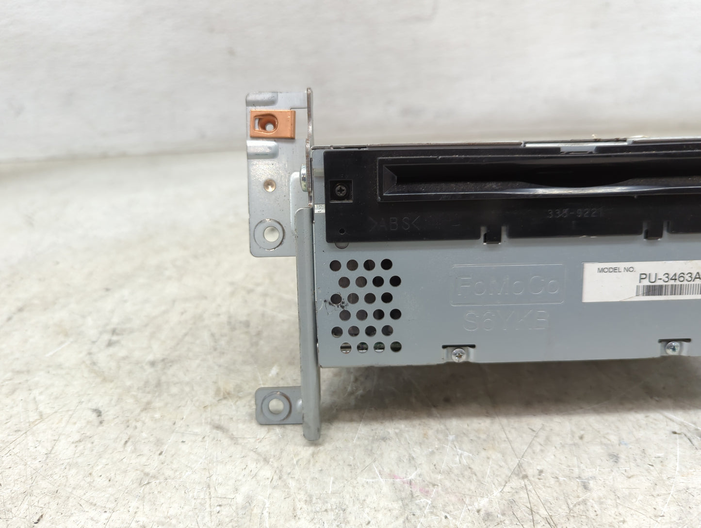 2013 Ford F-150 Radio AM FM Cd Player Receiver Replacement P/N:PU-3463A-H DL3T-19C107-CH Fits OEM Used Auto Parts - Oemuseda