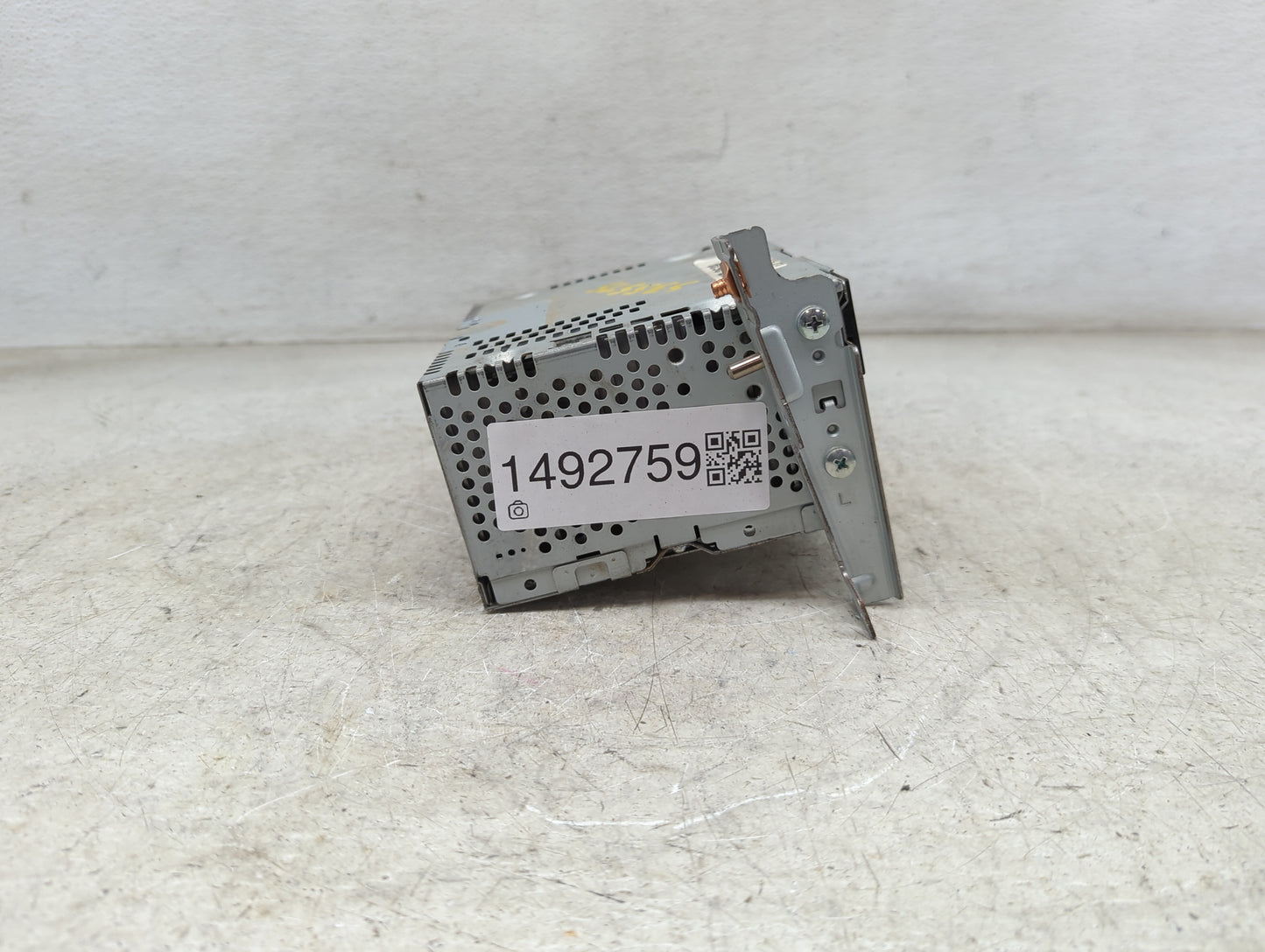 2013 Ford F-150 Radio AM FM Cd Player Receiver Replacement P/N:PU-3463A-H DL3T-19C107-CH Fits OEM Used Auto Parts - Oemuseda