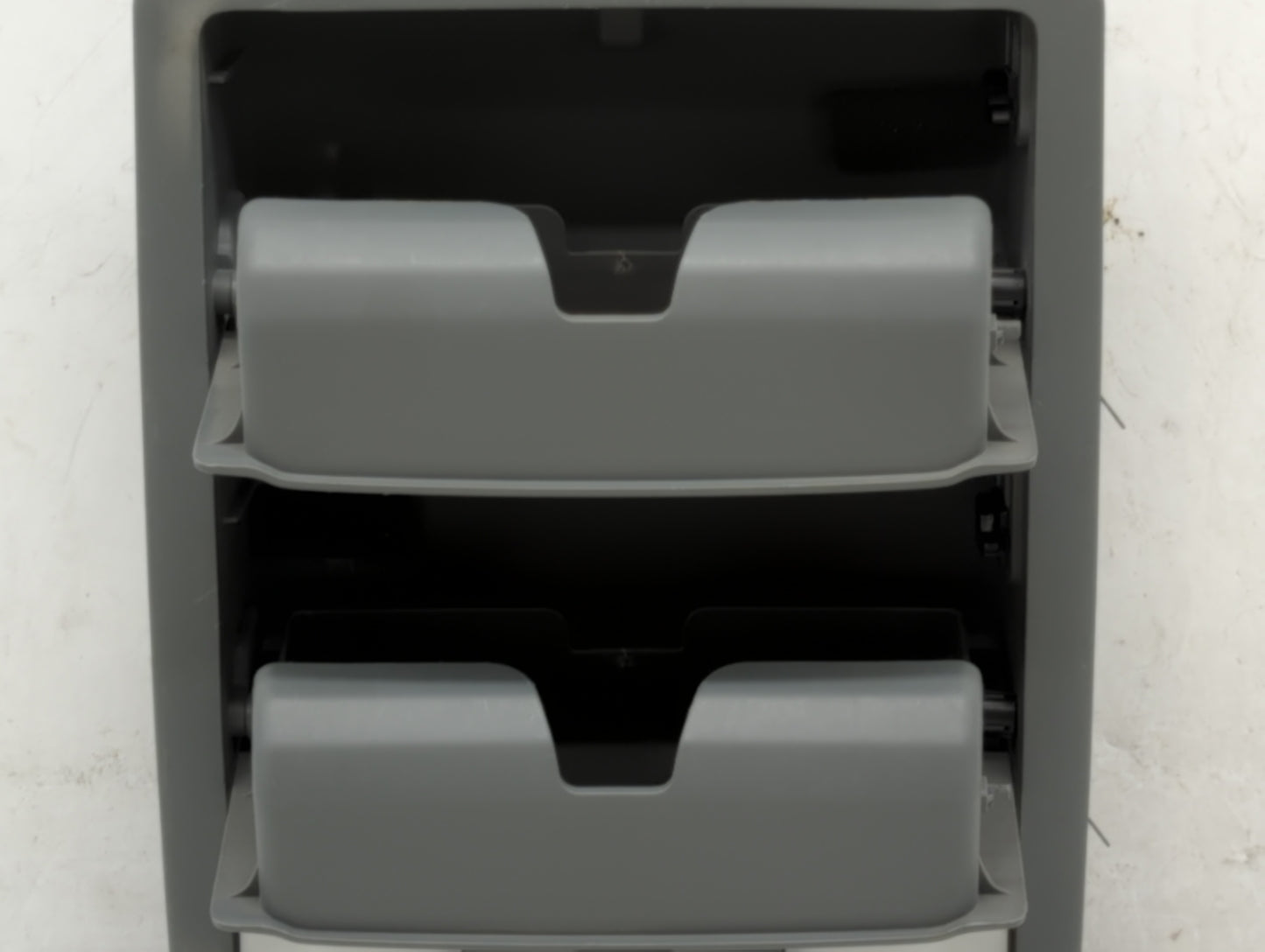 2009-2014 Ford F-150 Center Floor Console P/N:18638012001 Fits Fits 2009 2010 2011 2012 2013 2014 OEM Used Auto Parts - Oemu