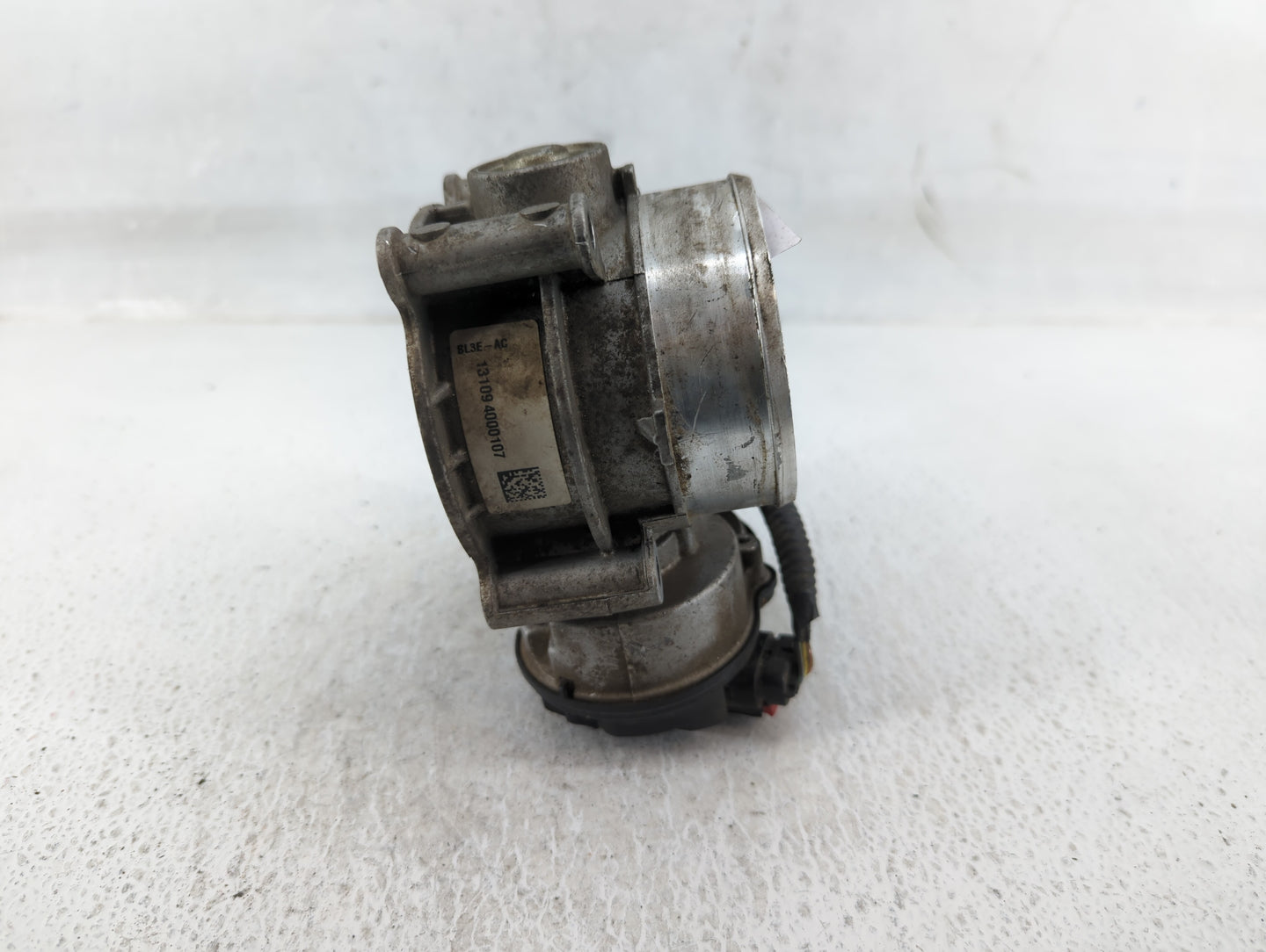 2011-2016 Ford F-150 Throttle Body P/N:BL3E-AC Fits Fits 2011 2012 2013 2014 2015 2016 2017 2018 2019 OEM Used Auto Parts - 
