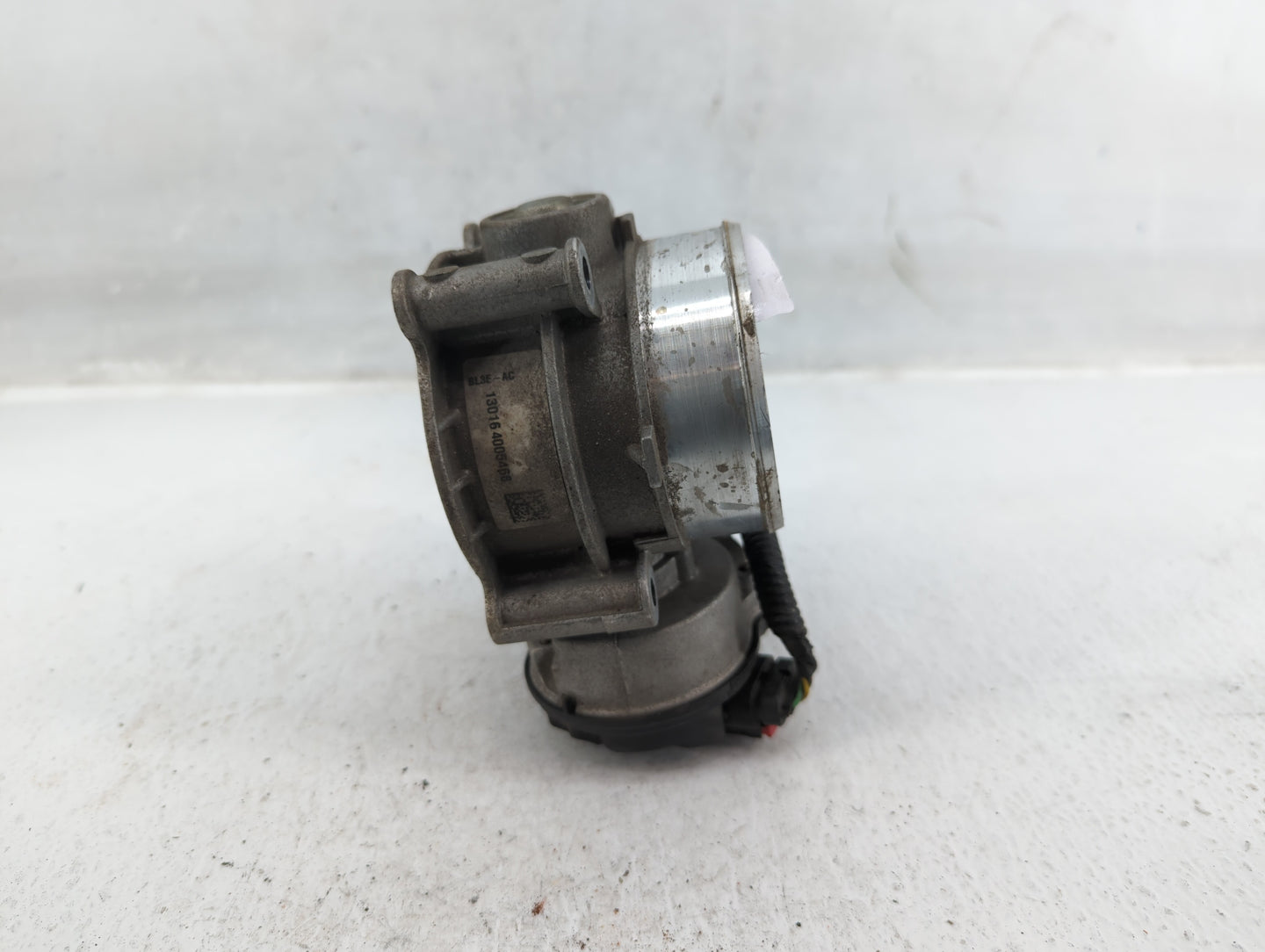 2011-2016 Ford F-150 Throttle Body Fits Fits 2011 2012 2013 2014 2015 2016 2017 2018 2019 OEM Used Auto Parts - Oemusedautop