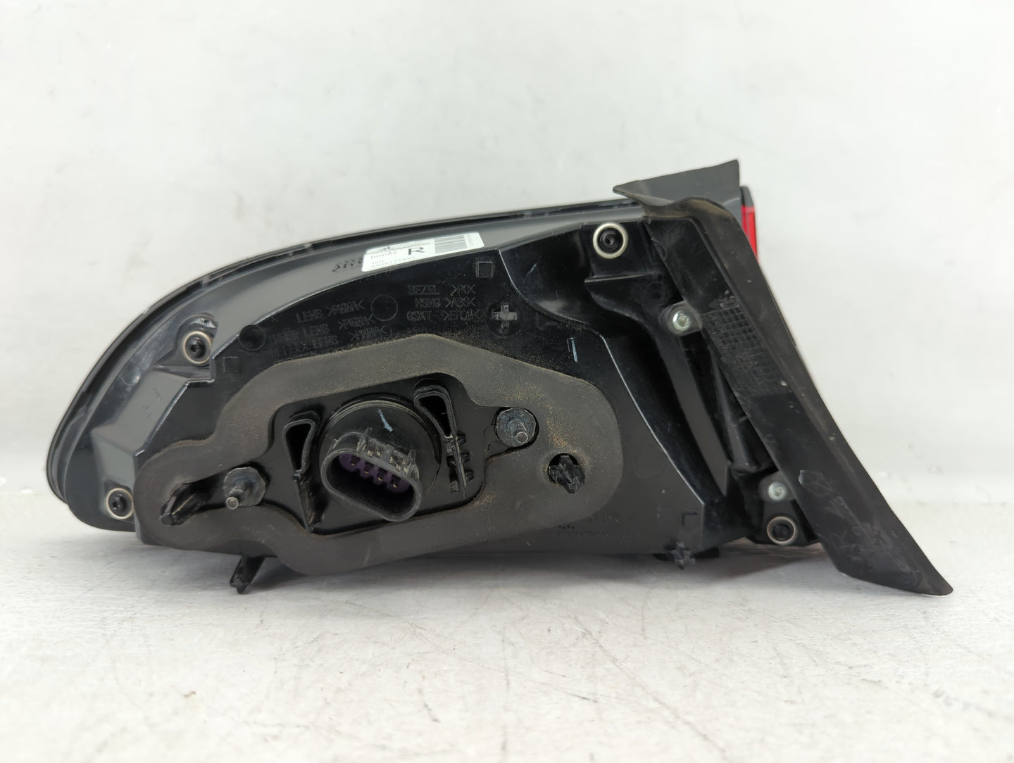 2010-2014 Ford F-150 Tail Light Assembly Passenger Right OEM P/N:BB53-13B504-A Fits Fits 2010 2011 2012 2013 2014 OEM Used A